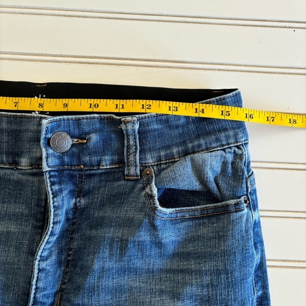 14 Tall NY&Co Curvy Sculpting Skinny Jeans - Picture 10 of 10
